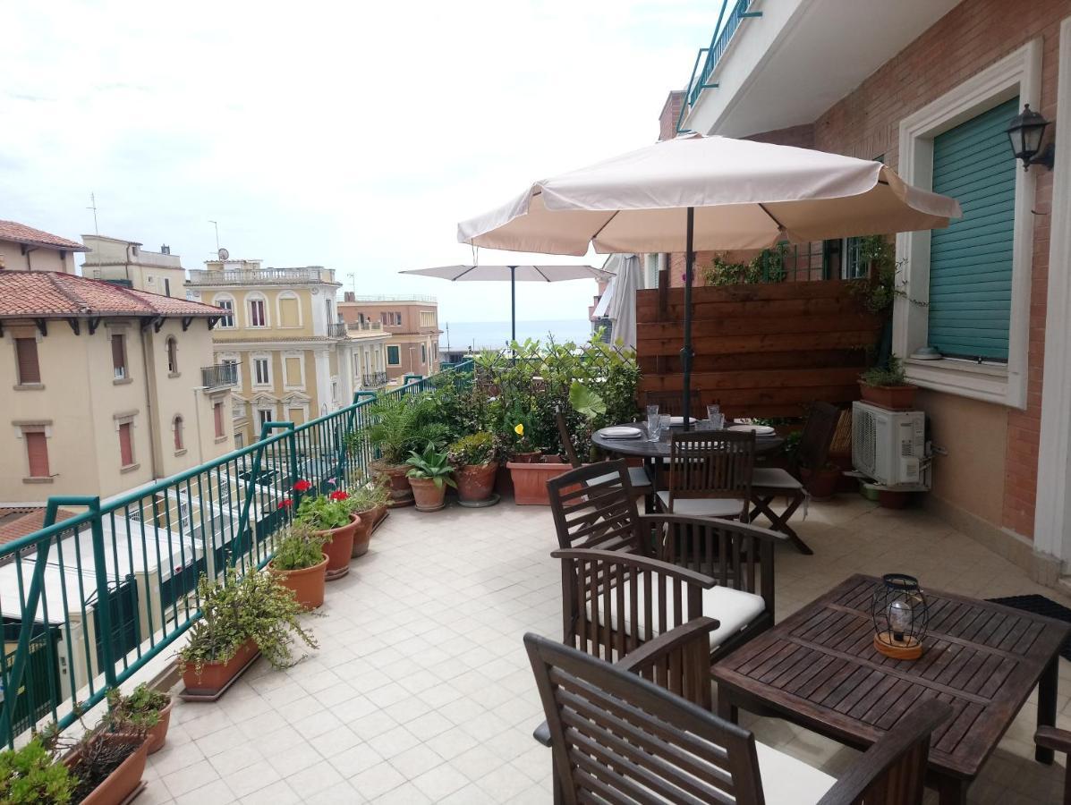 Ostia Bed And Beach Buitenkant foto