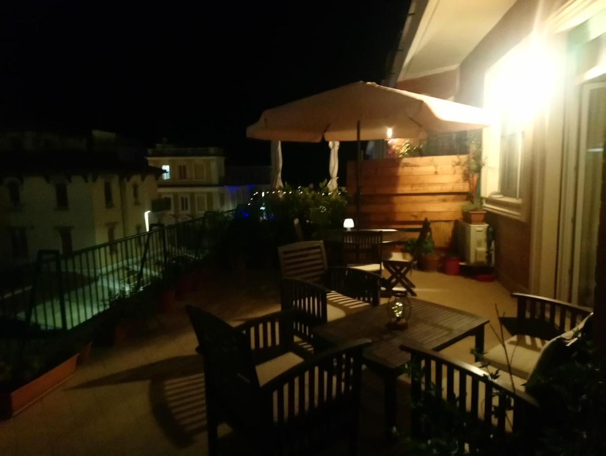 Ostia Bed And Beach Buitenkant foto